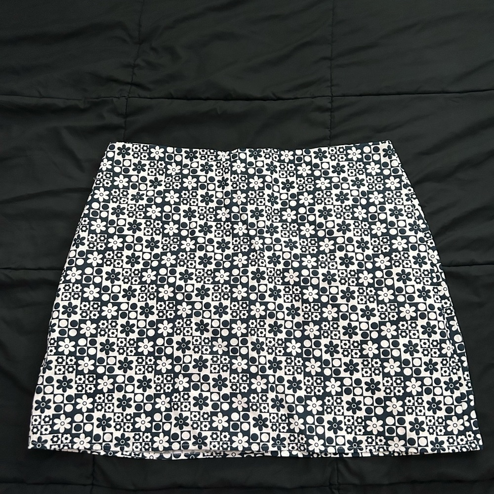 Elodie mini skirt